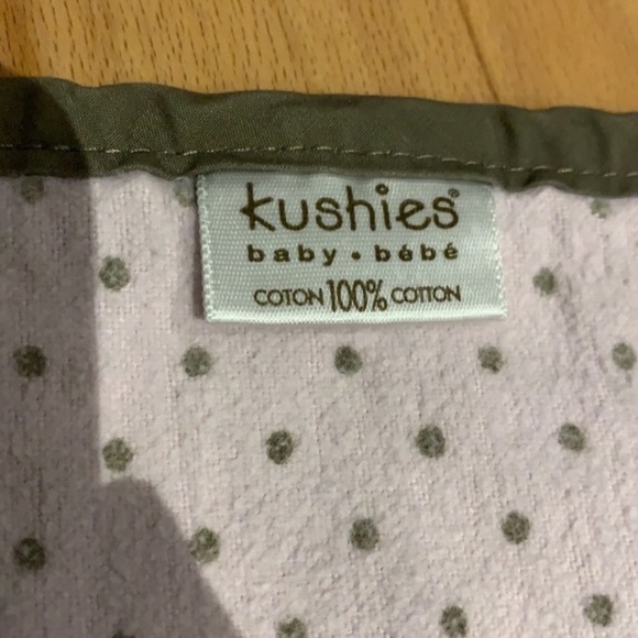 ✏️🆓 with $20purchase Travel Pillow & Kushies Pink & brown burp cloth for babies - Picture 4 of 16